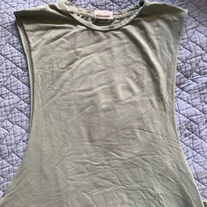 Men’s size L Gymshark cutoff